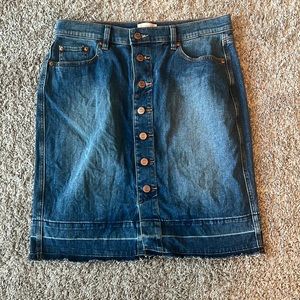 Ann Taylor Loft denim skirt! Perfect for work or the weekend!